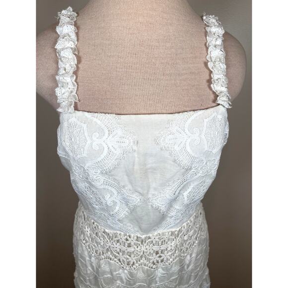 Alice + Olivia Alora Embroidered Crochet Lace Eyelet Floral Maxi Dress Size 4 - Picture 4 of 11